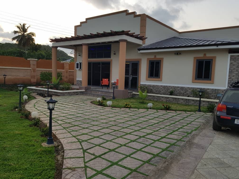 Brynx Haven Hotel Ashiyie