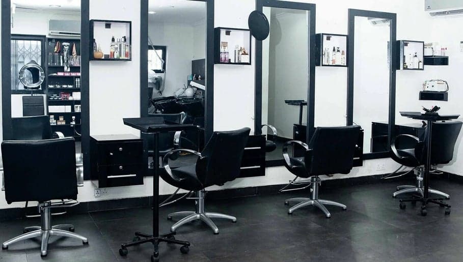 Braid Lounge - Image 2