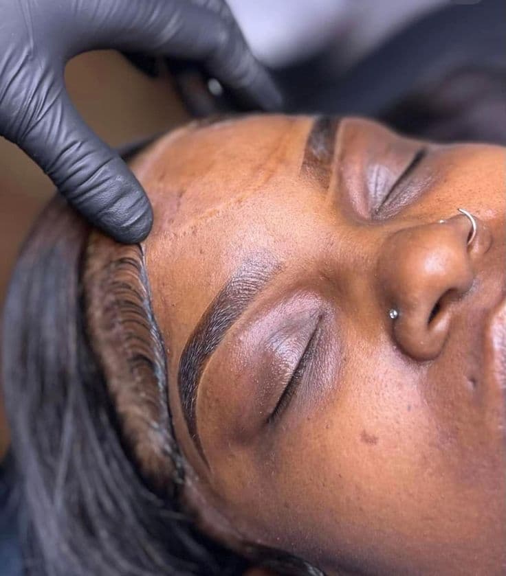 Brow Tinting 