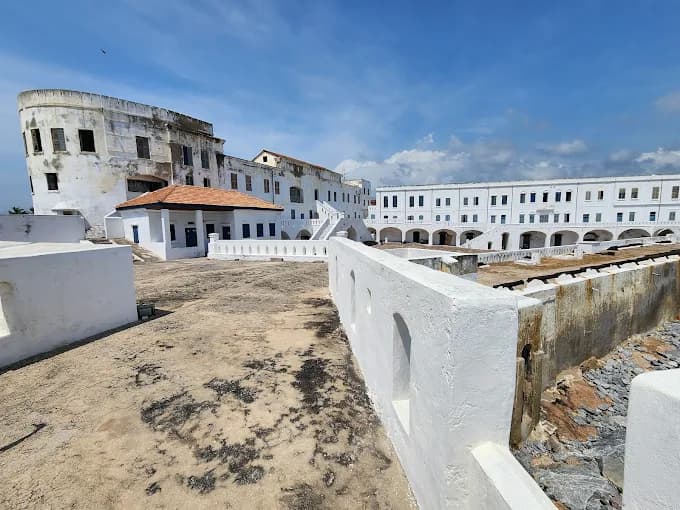 Cape Coast Castle - Image 5