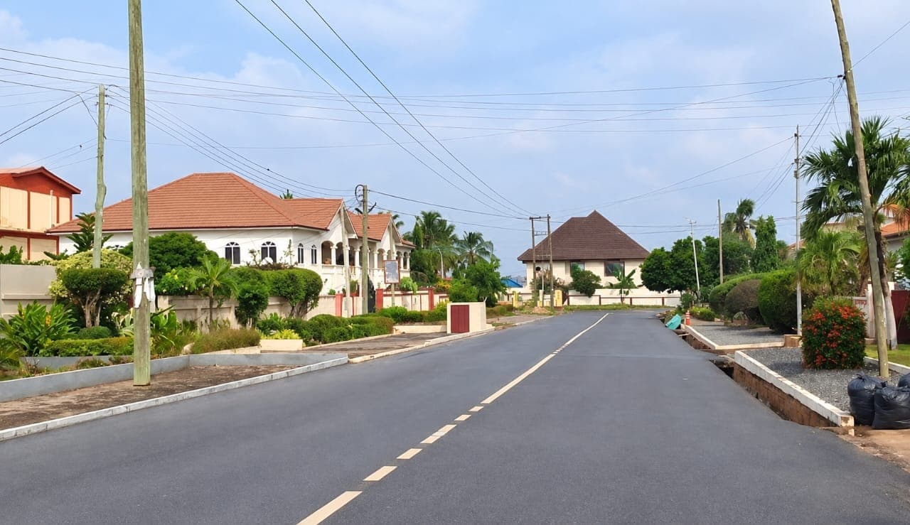 A view of the streets of Tema Community 9