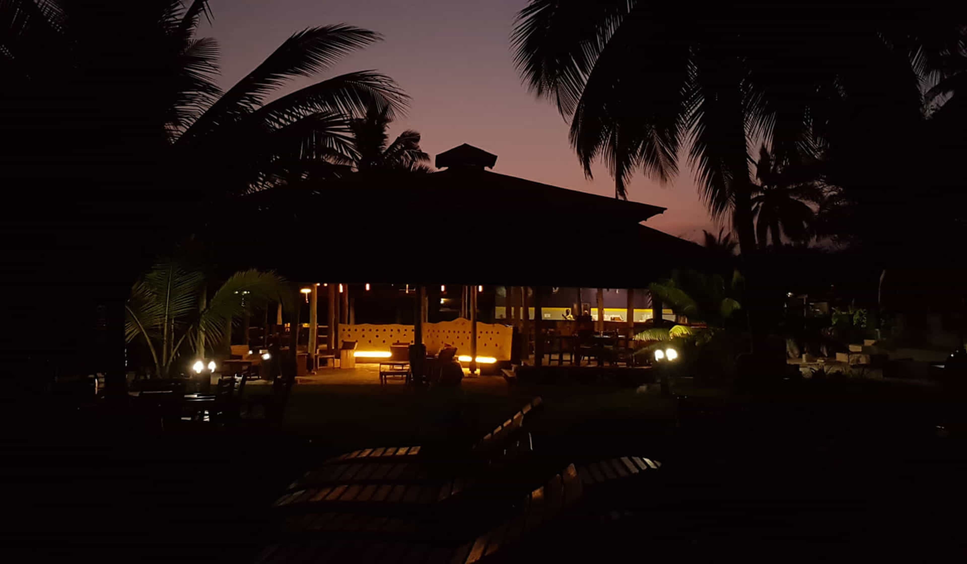 Ko-Oki Beach Bar - Image 4