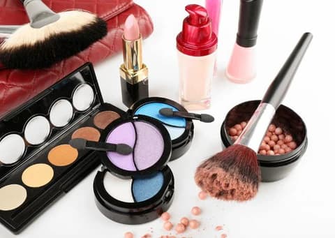 Riziki Aura Make-up