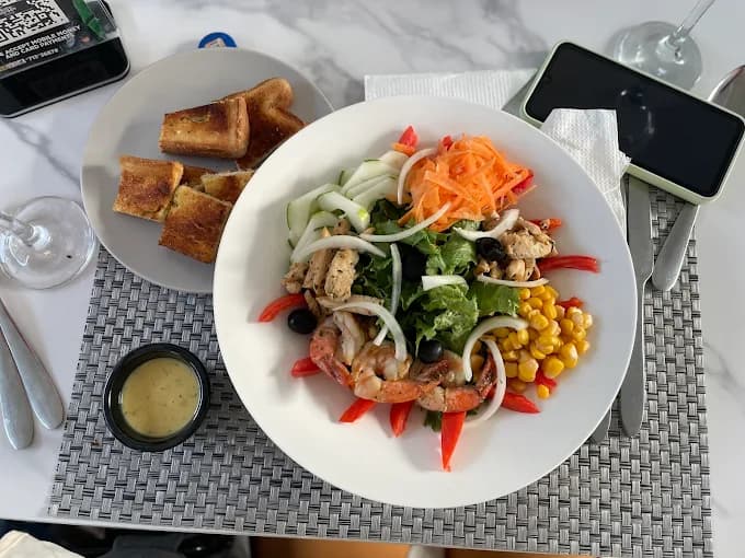 Kata Gardens Bistro - Image 2