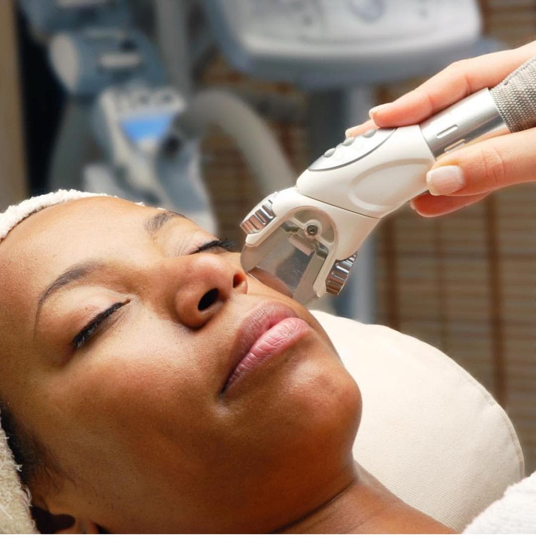 J'Nissi Skin Repair Centre - Image 2