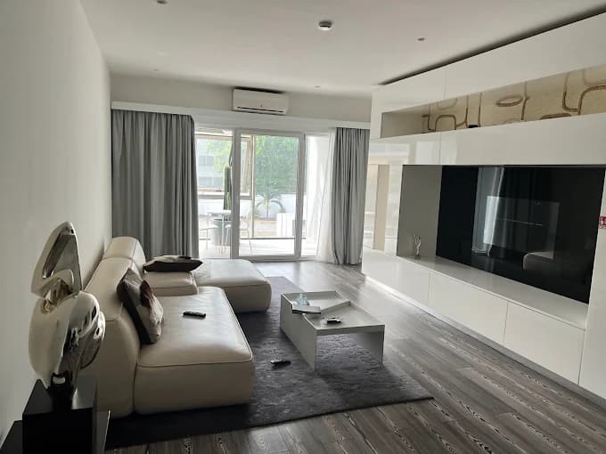 Kwarleyz Residence - Image 4