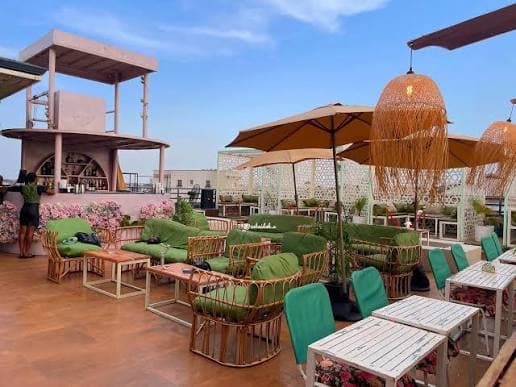 The Hayvin - Image 2