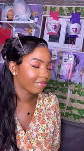 Akwele Glitz Beauty Home