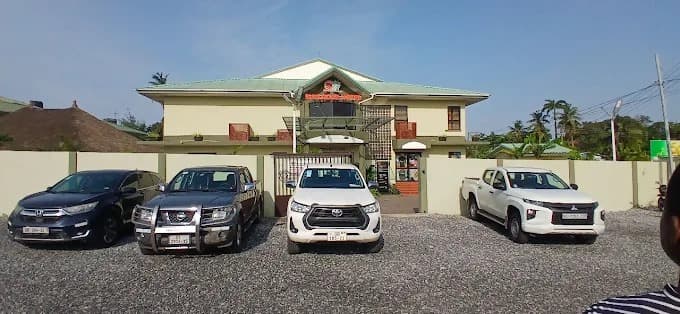 Sunlodge Hotel