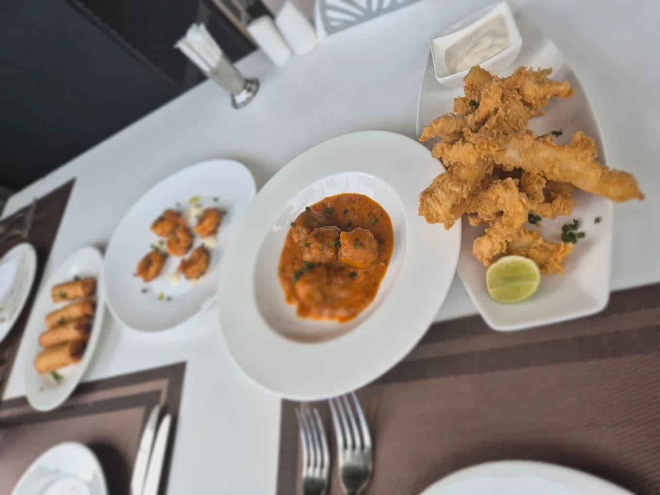 White Restaurant & Garden - Image 5