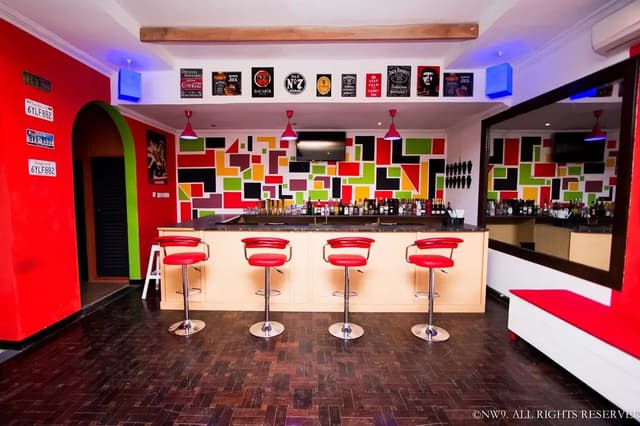 Bar Naas