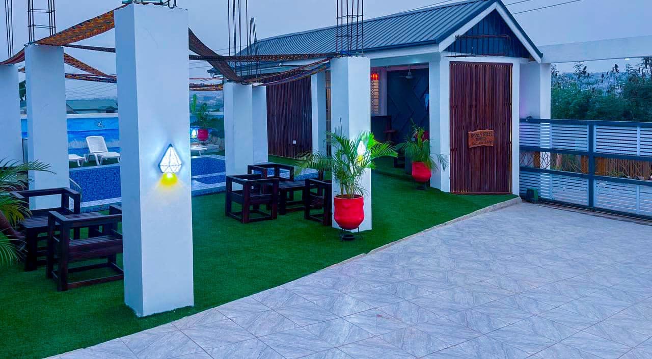 Beach Breeze Estate - Image 5