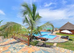 Lemon Beach Resort - Image 3