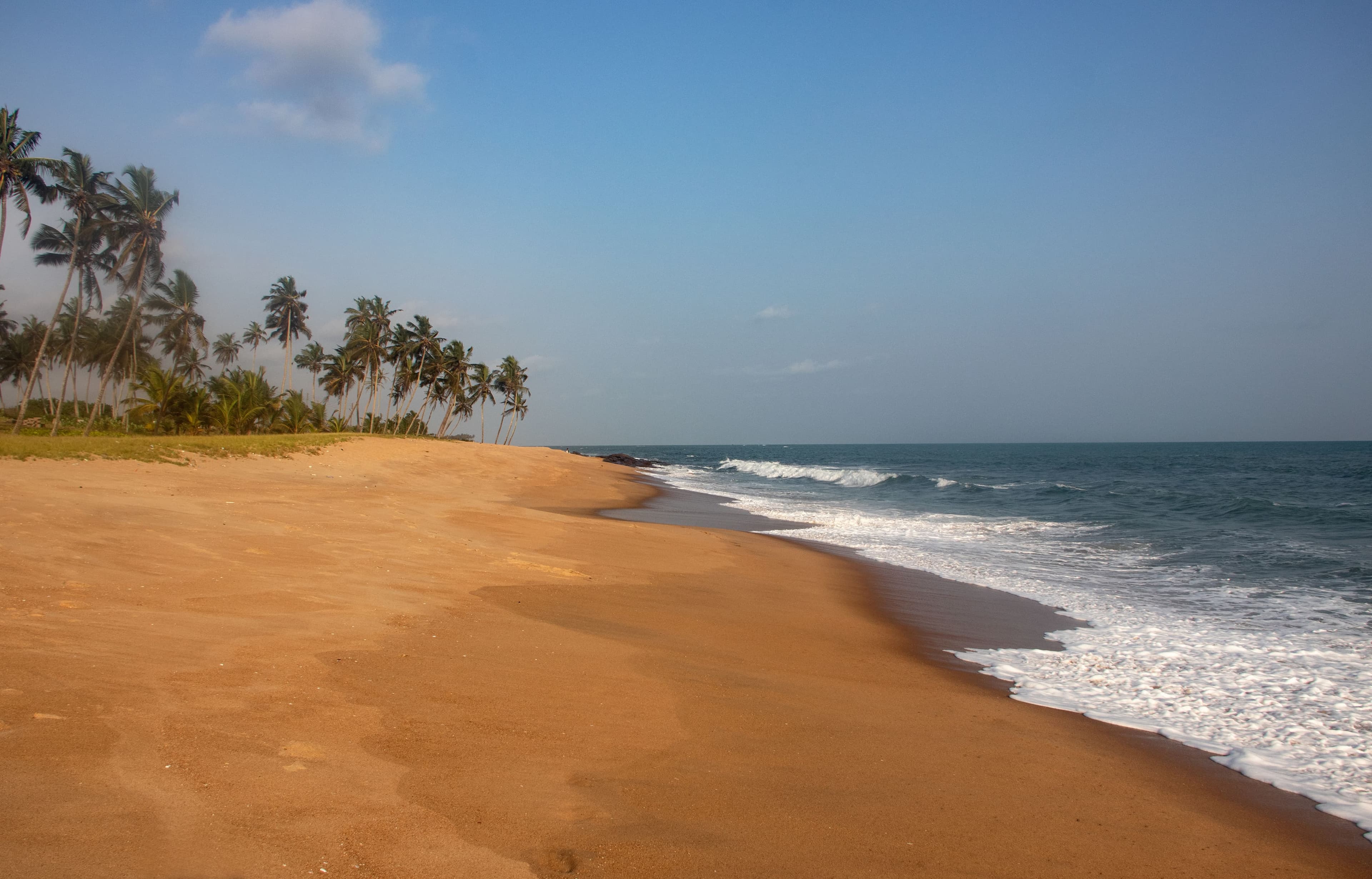 Elmina Beach - Image 4