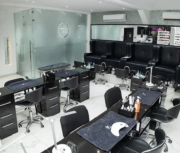 Studio 4 Beauty Salon - Image 4