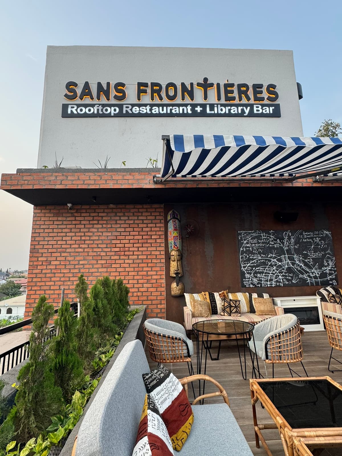 Sans frontiers 