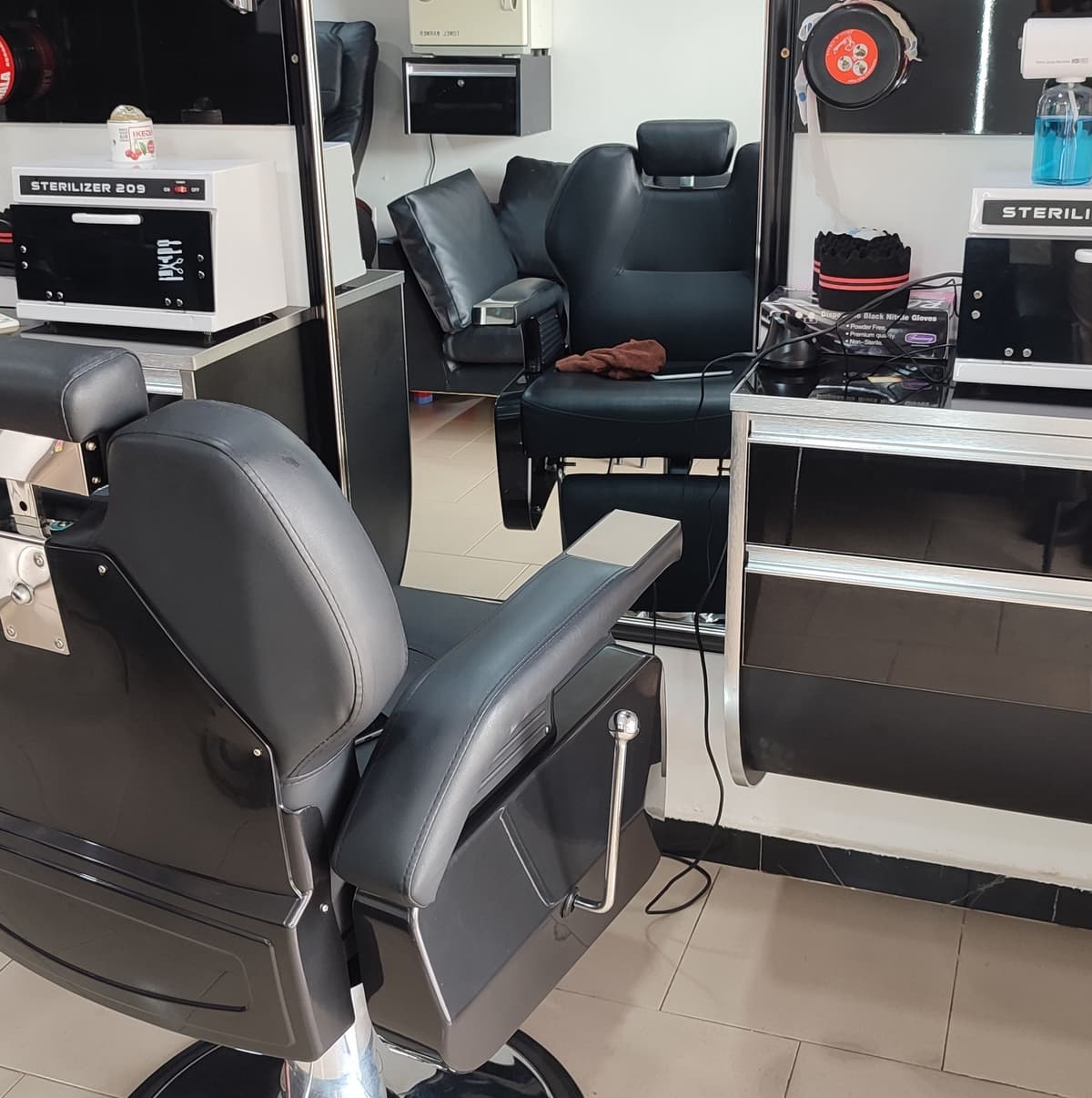 Erigrad Executive Unisex Salon