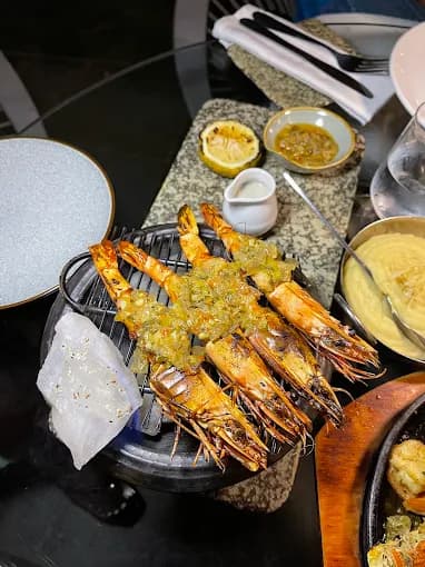NsuomNam Seafood & Fish Restaurant - Image 4