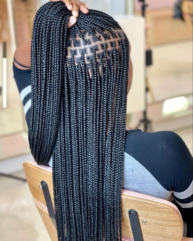 Knotless Braids 