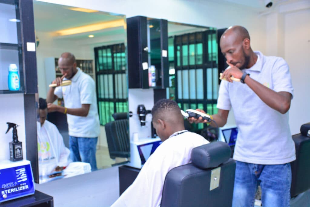 Beta Salon & Barba shop - Image 3