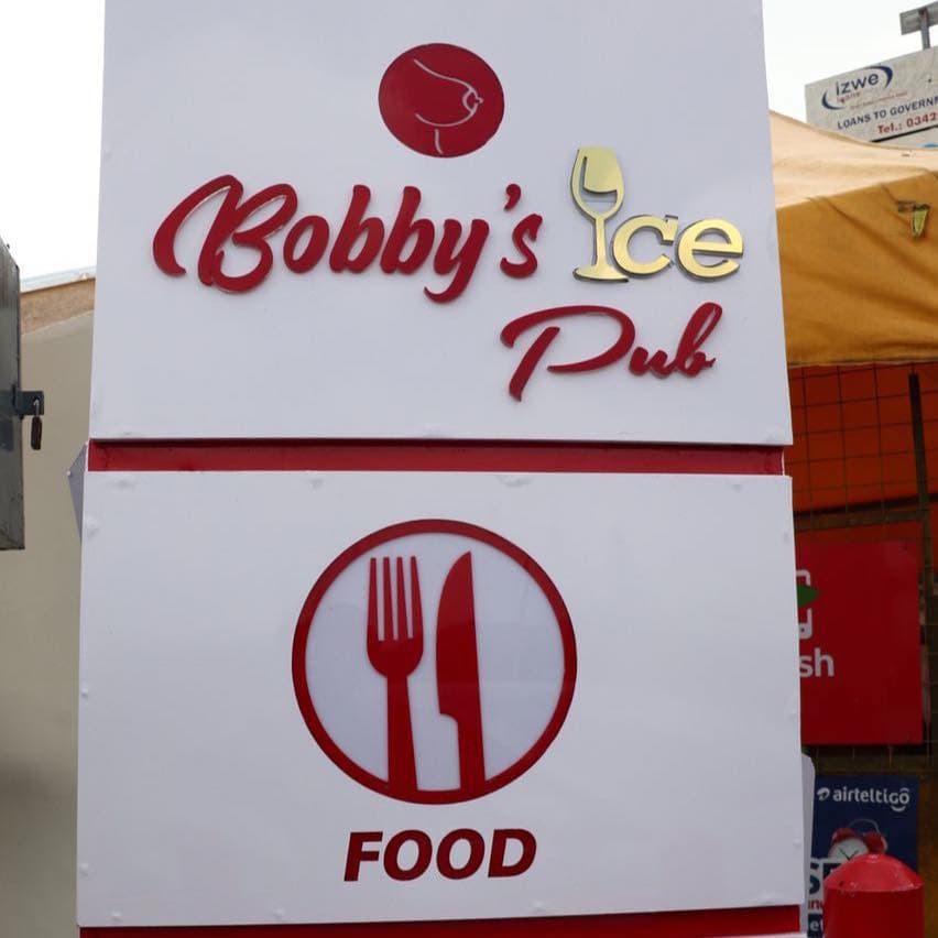 Bobby’s Ice Pub