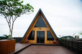 Volta Peak Cabins
