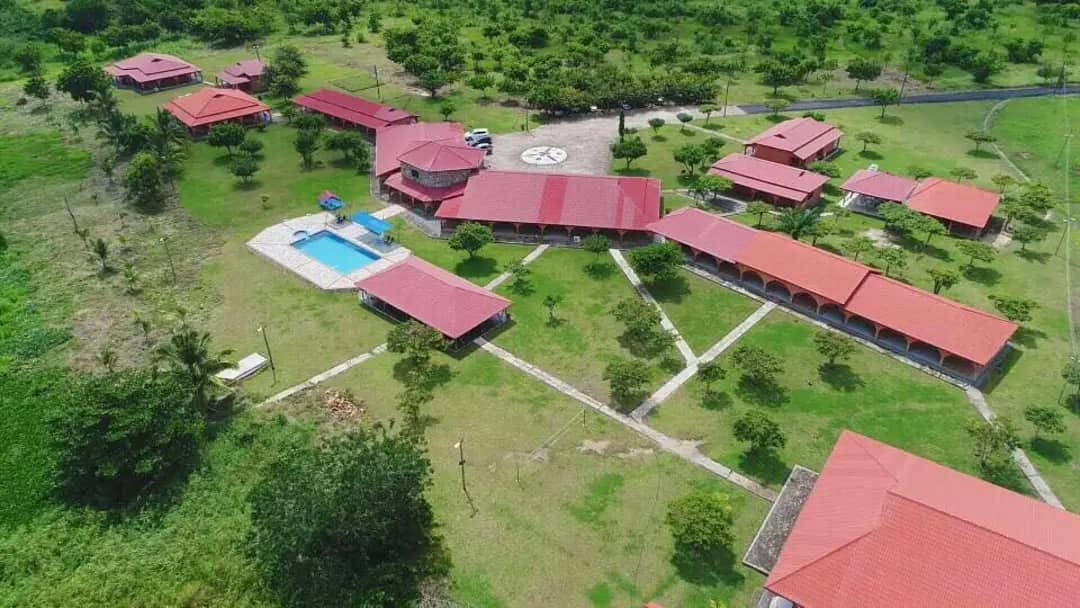Mekandi Riverside Resort