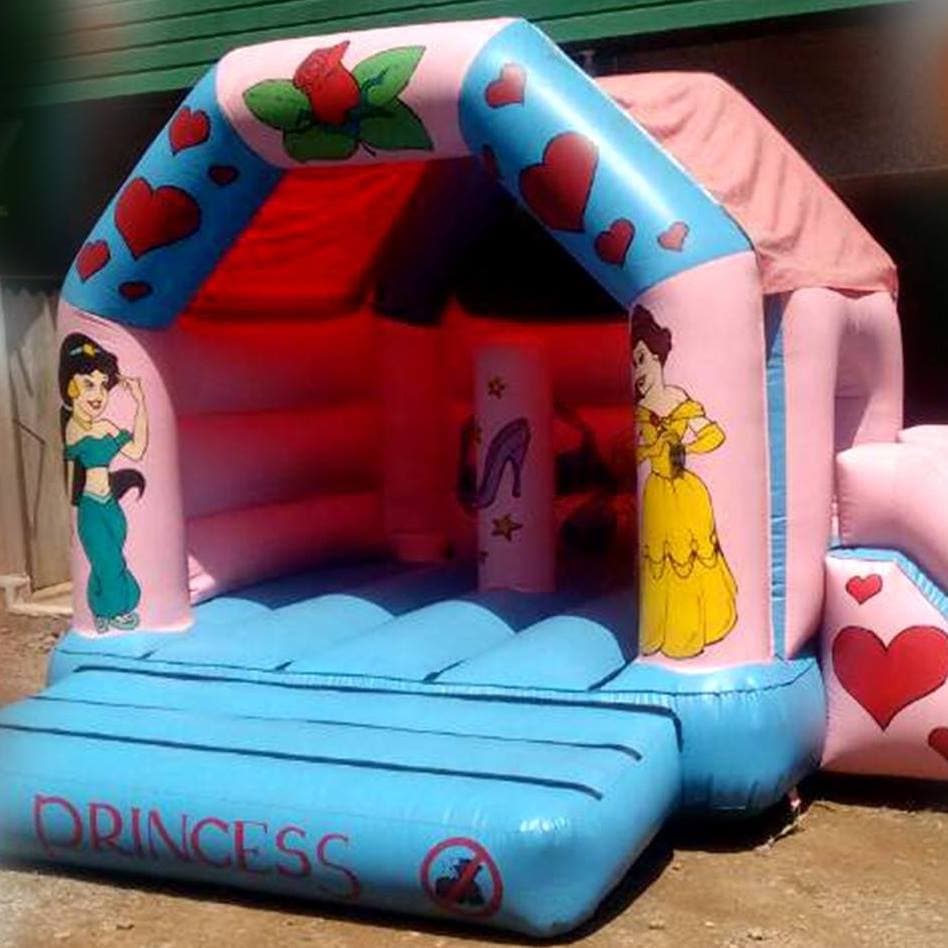 CCA BOUNCY CASTLE