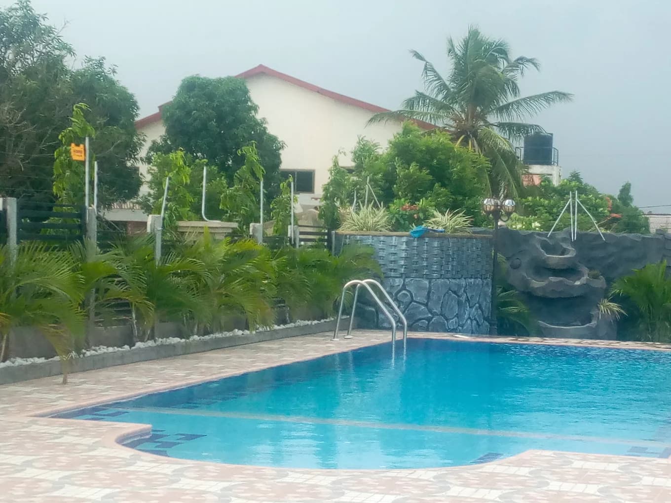 Thea Villa Hotel - Image 2