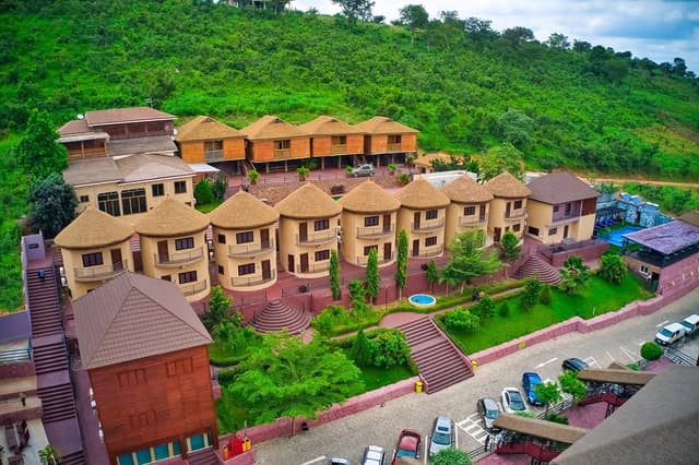 Volta Serene Hotel
