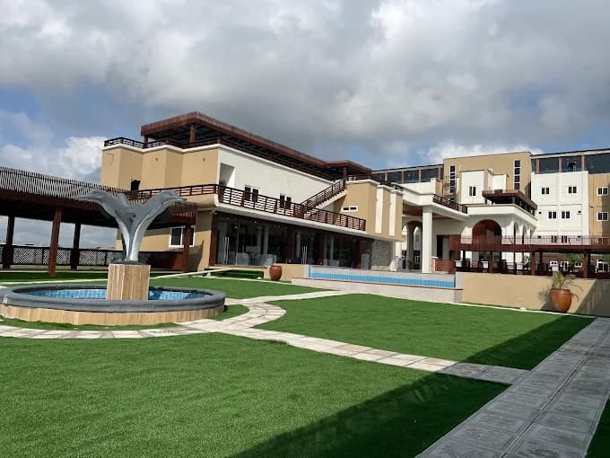 Marlin Resort - Image 2