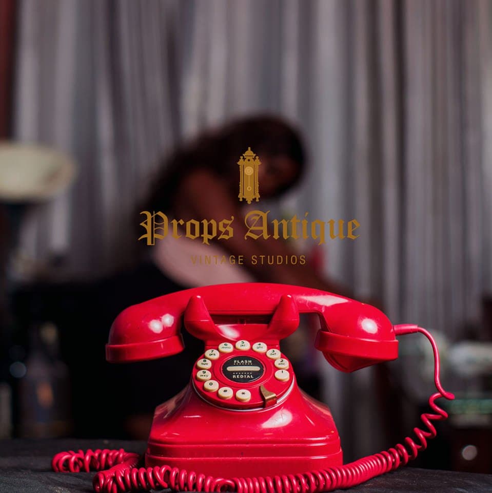 Props Antique