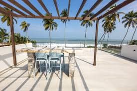 Till's Beach Resort