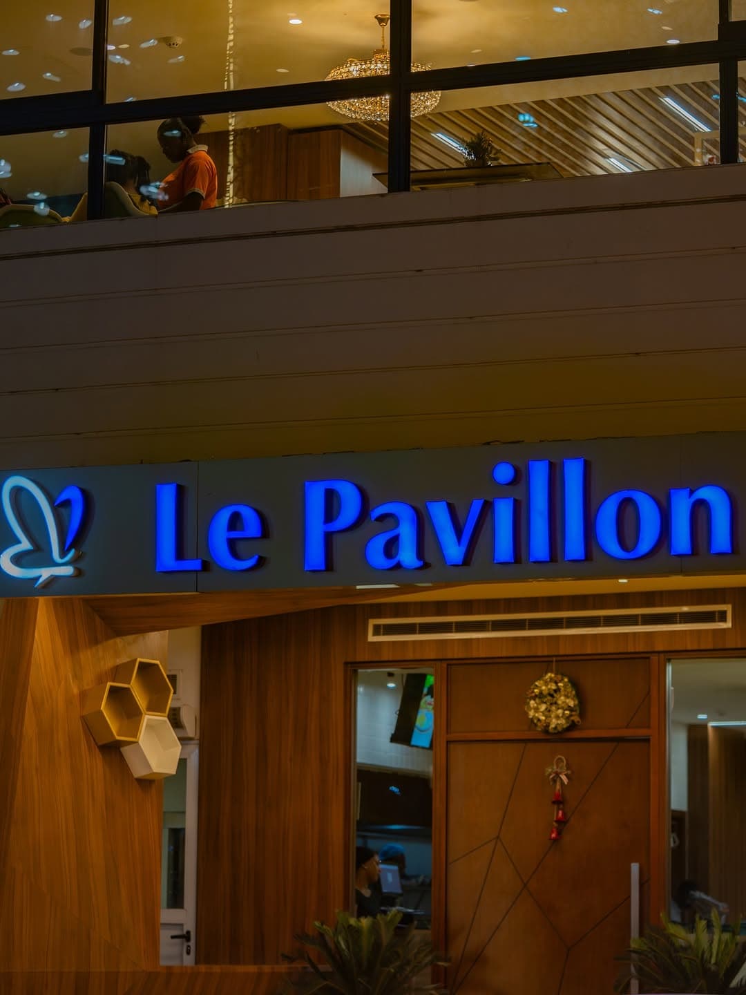 Le Pavilion 