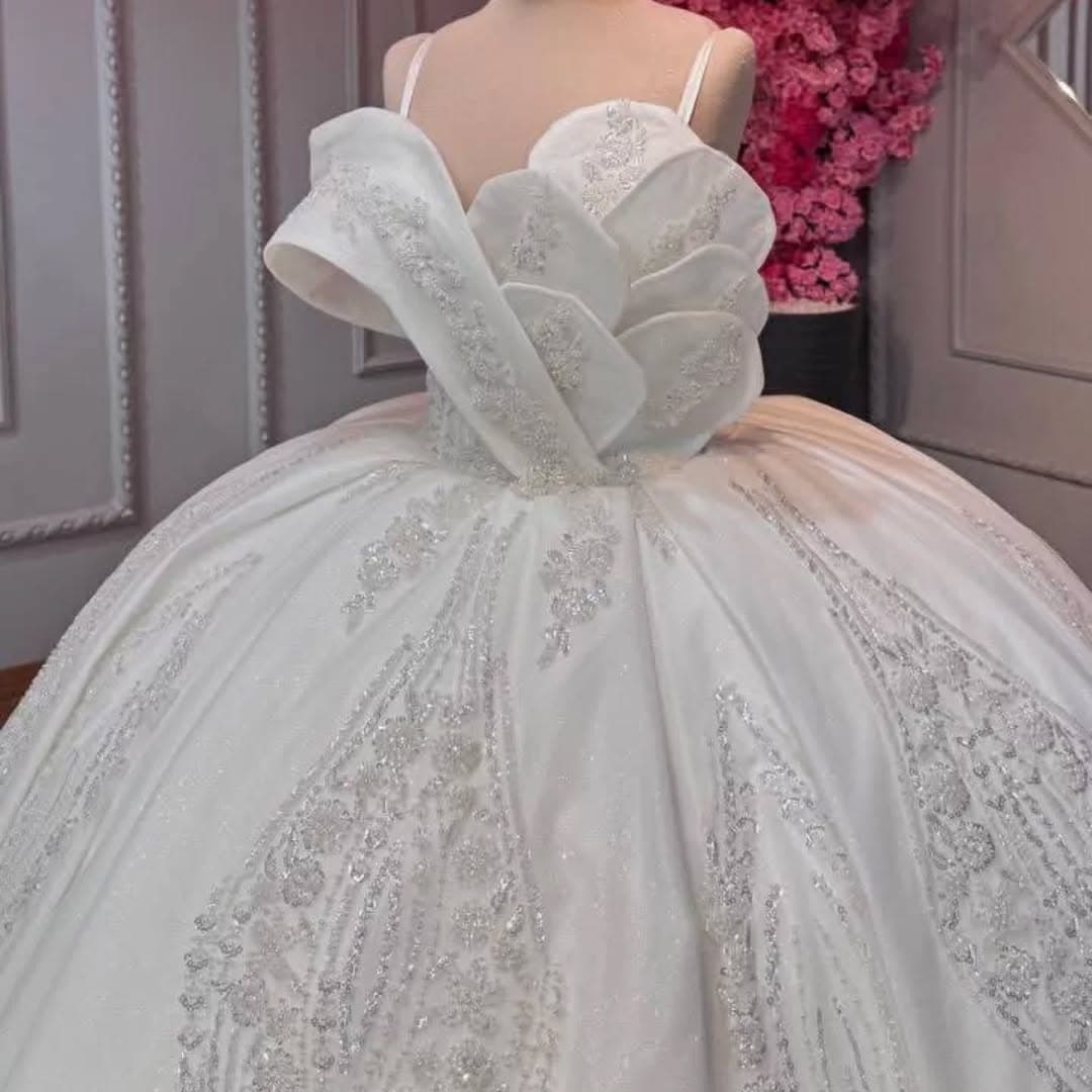Swoon Bridalwear and Events